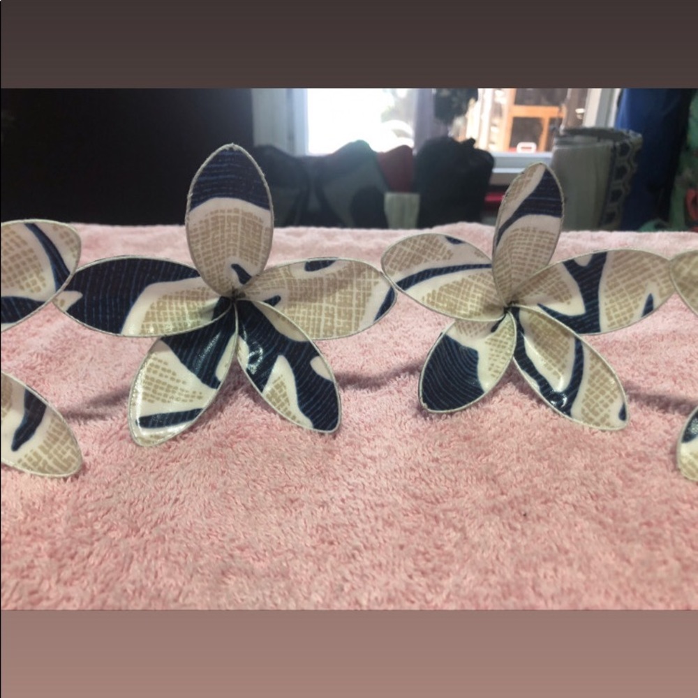 Homemade Flowers. - Picture 11 of 16